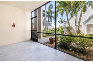 16321 Kelly Woods Dr #182, FORT MYERS