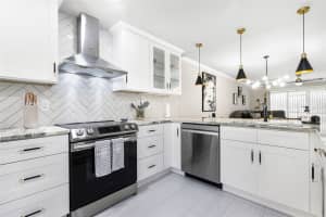 16321 KELLY WOODS DRIVE, FORT MYERS, FL 33908 - MLS#MFRW7870148