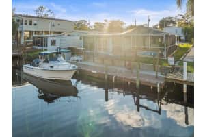 7260 ABERDEEN COURT, WEEKI WACHEE, FL 34607 - MLS#MFRW7870332