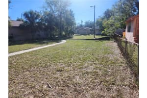 1002 13TH AVENUE, SAINT PETERSBURG, FL 33705 - MLS#MFRW7870406