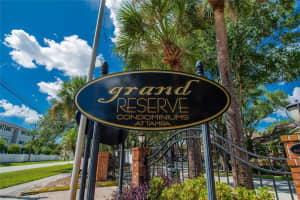 8718 MALLARD RESERVE DRIVE, TAMPA, FL 33614 - MLS#MFRW7870498