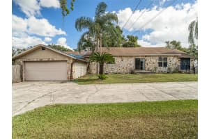 1910 POLLOCK ROAD, LAKELAND, FL 33813 Sold 06/18/25