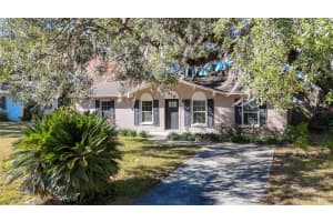 910 CEDAR DRIVE, BROOKSVILLE, FL 34601 Sold 02/13/25