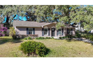 910 CEDAR DRIVE, BROOKSVILLE, FL 34601 Sold 02/13/25