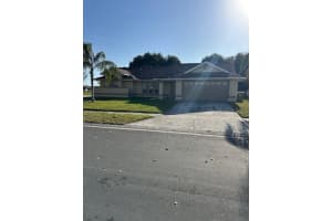 2723 ASHLEY COURT, KISSIMMEE, FL 34743 Sold 03/07/25
