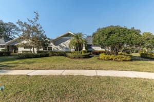 2595 Royal Liverpool Dr, TARPON SPRINGS