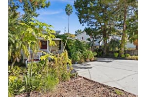 5423 DARLENE STREET, WEEKI WACHEE, FL 34607 Sold 06/16/25