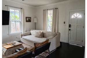 227 HIBISCUS STREET, TARPON SPRINGS, FL 34689 Sold 04/01/25