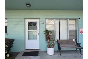 2042 AUSTRALIA WAY, CLEARWATER, FL 33763 Sold 04/30/25