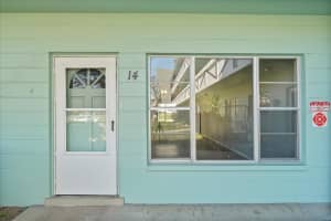 2042 AUSTRALIA WAY, CLEARWATER, FL 33763 Sold 04/30/25