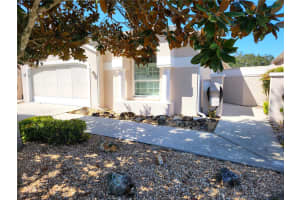 355 ROYAL PALM WAY, SPRING HILL, FL 34608 Sold 08/08/25