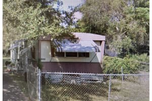 13209 & 13217 Lauderdale St, HUDSON