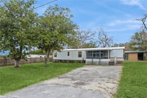 7013 SCHERING STREET, WEEKI WACHEE, FL 34613 Sold 03/17/25