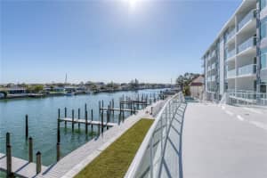 415 Island Way #204, CLEARWATER BEACH