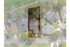 8002 SUGARBUSH DRIVE, SPRING HILL, FL 34606 Sold 04/14/25