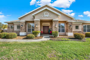 2422 CARIBOU DRIVE, SPRING HILL, FL 34608 Sold 04/30/25