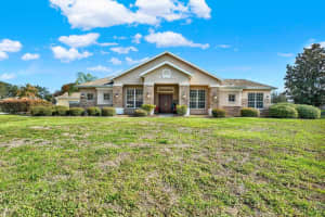 2422 CARIBOU DRIVE, SPRING HILL, FL 34608 Sold 04/30/25