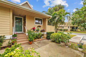 1002 CARAVEL COURT, TARPON SPRINGS, FL 34689 - MLS#MFRW7872990
