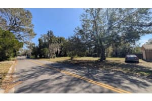 2004 SUANEE AVENUE, EUSTIS, FL 32726 Sold 04/10/25