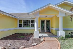 377 KNIGHTS BRIDGE ROAD, SPRING HILL, FL 34609 Sold 04/17/25