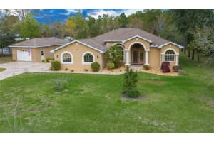 11281 GODWIT AVENUE, WEEKI WACHEE, FL 34613 Sold 04/30/25