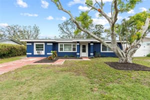 2719 40TH AVENUE, BRADENTON, FL 34205 Sold 04/30/25