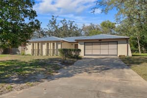 6259 HILLVIEW ROAD, SPRING HILL, FL 34606 Sold 04/01/25