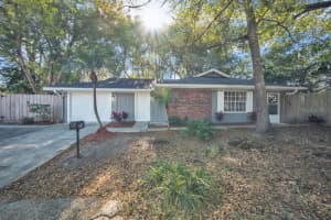 700 CRESTWOOD WAY, WINTER SPRINGS, FL 32708 Sold 04/17/25