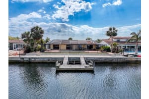 4933 SOUTHSHORE DR, NEW PORT RICHEY, FL 34652 Sold 04/07/25