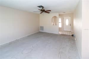 11001 PEPPERTREE LANE, PORT RICHEY, FL 34668 Sold 10/07/25