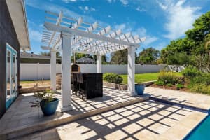 319 GLEN ARVEN AVENUE, TEMPLE TERRACE, FL 33617 Sold 05/23/25