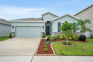 582 8TH STREET, RUSKIN, FL 33570 - MLS#MFRW7873877