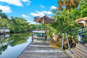6220 ISLAND DRIVE, WEEKI WACHEE, FL 34607 Sold 05/13/25