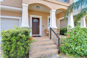 2506 IVY STREET, TAMPA, FL 33607 - MLS#MFRW7873981