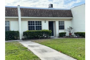 11310 Carriage Hill Dr #4, PORT RICHEY