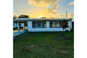232 THOMAS AVENUE, FROSTPROOF, FL 33843 Sold 05/30/25
