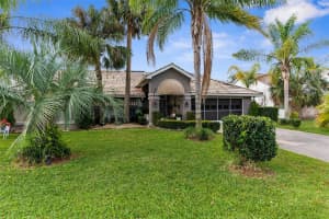 8200 RHANBUOY ROAD, SPRING HILL, FL 34606 Sold 07/08/25