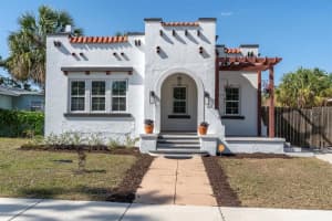 1511 22ND AVENUE, ST PETERSBURG, FL 33705 Sold 05/13/25