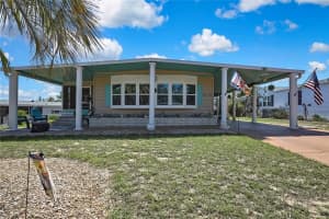 9036 CENTRAL AVENUE, BROOKSVILLE, FL 34613 Sold 05/28/25