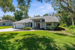 18663 Autumn Lake Blvd, HUDSON