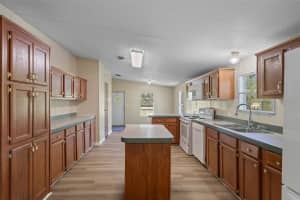 19058 WISCON ROAD, BROOKSVILLE, FL 34601 Sold 08/11/25