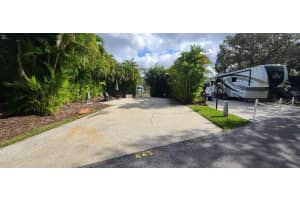 443 WATERWAY DRIVE, LAKE WALES, FL 33898 - MLS#MFRW7874778