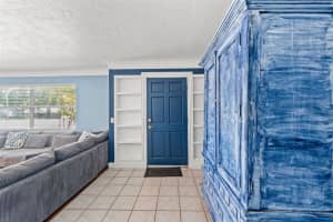 800 WALTON AVENUE, TARPON SPRINGS, FL 34689 Sold 08/29/25