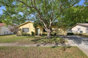 12906 Sandburst Ln, HUDSON