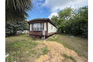 16111 Sarasota St, BROOKSVILLE