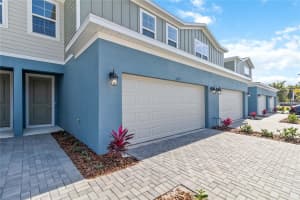 5240 LUISA COURT, ST CLOUD, FL 34771 Sold 11/05/25