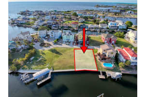 6520 LOUISE COURT, HUDSON, FL 34667 - MLS#MFRW7875196