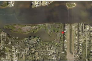 7610 ANNA AVENUE, GIBSONTON, FL 33534 - MLS#MFRW7875221