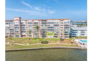 1847 SHORE DRIVE, SOUTH PASADENA, FL 33707 Sold 06/02/25