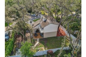 10910 WINTER OAK PLACE, TAMPA, FL 33618 Sold 08/13/25